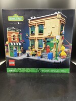 sesame street Lego set 21324