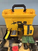 Fluke PLS 3G Laser Level 3 Point Laser Kit 