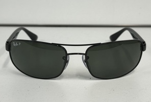 Ray-Ban RB3445-002/58 Men's Polished Black Frame Sunglasses