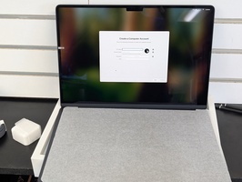 Apple Macbook Air 15"