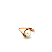 14kt Yellow Gold Pearl Ring