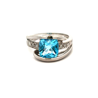 10kt White Gold Diamond & Blue Topaz Ring