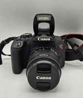 Canon EOS Rebel T7i DSLR Camera with 18-55mm Lens