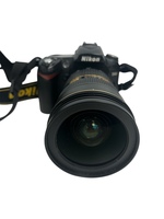 NIKON D90