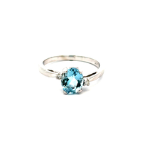 14kt White Gold Diamond & Aquamarine Ring