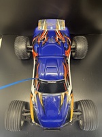 Traxxas Rustler RC Car w/Battery/Charger 