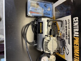 air compressor, airbrush in box with acessories Central Pneumatic 60328