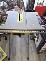 Ryobi 10 Inch Table Saw With Fading Saw 