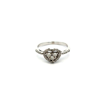 10kt White Gold .35ct tw Diamond Heart Ring