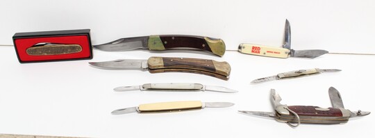 8 Vintage Pocket Knives Case Assorted Pre-Owned