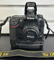 Nikon D700 12.1 MP Digital SLR Camera
