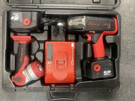 Snap-on CT6850 18V 1/2" Impact Gun Wrench + Charger +2 Batteries
