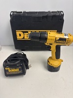 Dewalt DC750 Drill