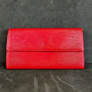 Louis Vuitton red Epi Sarah Wallet