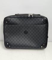 Gucci GG Supreme Briefcase Backpack – Black/Grey – Style 658543