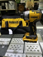 dewalt DCF809 impact drill