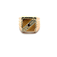 18kt Yellow Gold Ruby Ring