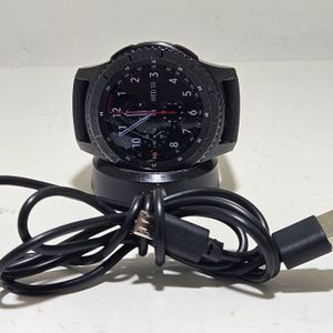 Samsung Gear S3 Frontier Smart Watch