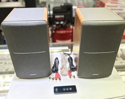 Edifier R1280T Powered 2.0 Bookshelf Speakers Classic Wood Tone