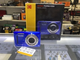 Kodak PIXPRO FZ43 16MP Digital Camera NO Battery BLUE -Good