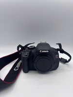 Canon Eos Rebel T3i Digital SLR Camera With Case 