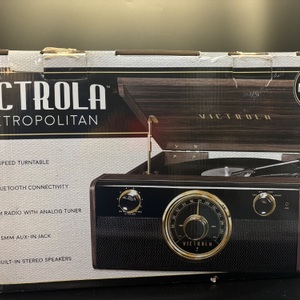 Victrola Metropolitan 4-in-1 Bluetooth Record Player