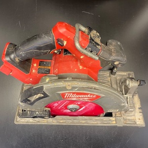 Milwaukee 2732-20 M18 Fuel 7 1/4 Cordless Circular Saw