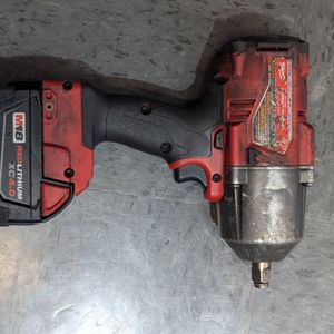 Milwaukee 2767-20 M18 Fuel High Torque Impact Wrench With Battery