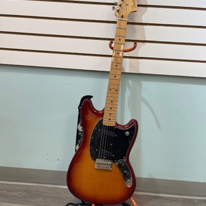 Fender mustang (0144042547)