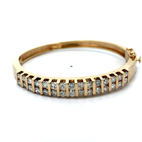 14kt Yellow Gold 6.5" 3.00ct tw Diamond Bangle Bracelet With Appraisal 