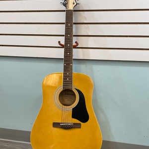 Silvertone Acoustic Guitar CA123241