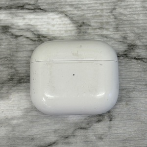 Apple AirPods (3rd Generation) Wireless Ear Buds, Bluetooth Headphones