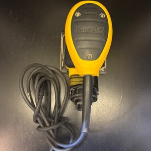 DEWALT D26441 1/4 Sheet Palm Grip Sander
