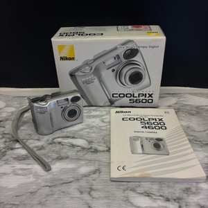 Nikon Coolpix 5600 5MP Digital Camera with 3x Optical Zoom