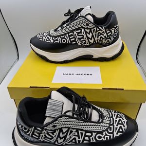 Marc Jacobs Lazy Runner