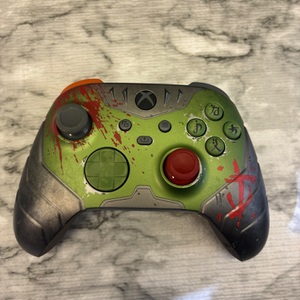 Xbox Wireless Controller DOOM: The Dark Ages Limited Edition, Xbox Series X_S, 1