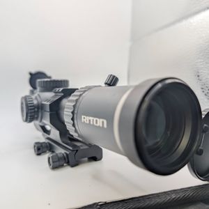 Riton X3 Tactix 1-8x24 Optic + Burris PEPR Mount