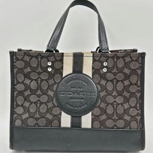 Authentic Coach H2277 Black Leather Shoulder Bag – Pre-Owned