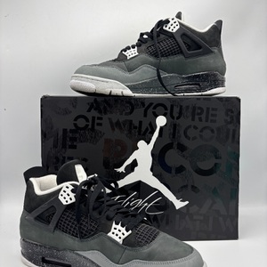 Jordan 4 Retro 'Fear'