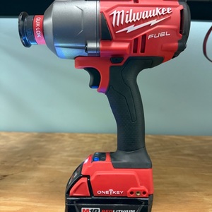 Milwakee Cordless 7/16 in. High Torque Impact Wrench W/ CX5.0 M18 Battery